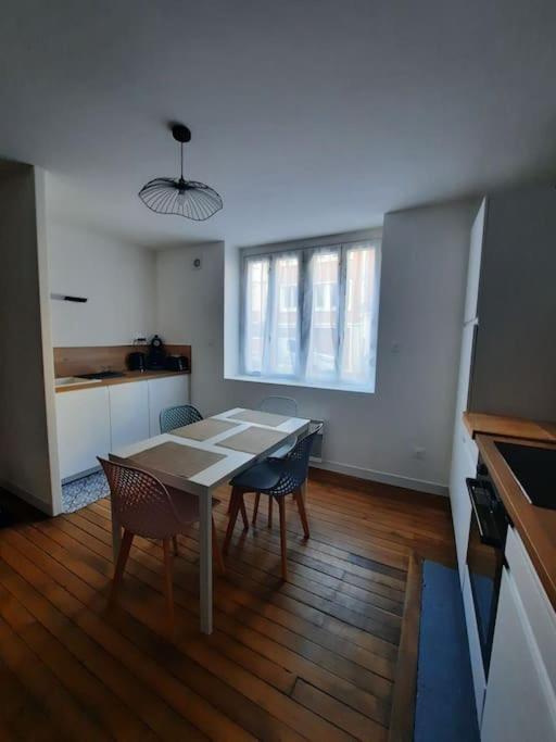 Appartement Calais Bagian luar foto
